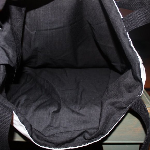 Fancy Cat Tote with Linen Interior NWOT - Picture 3 of 3